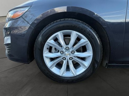 Used 2023 Chevrolet Malibu LT image 9