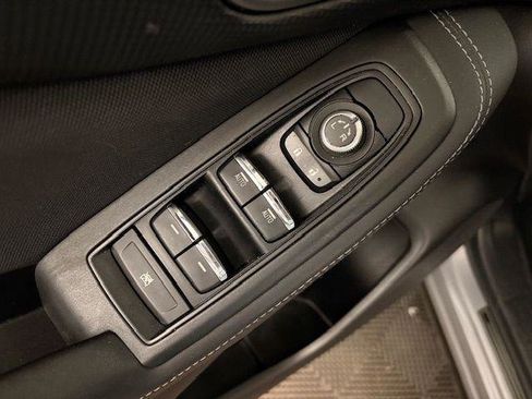 Used 2020 Subaru Forester Premium image 7