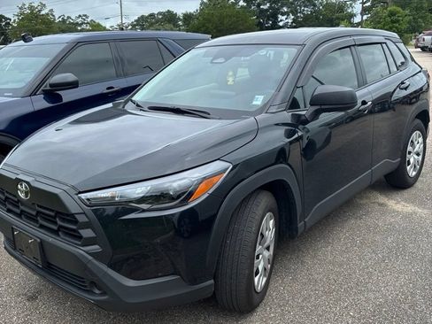 Used 2026 Toyota Corolla Cross L FWD image 1