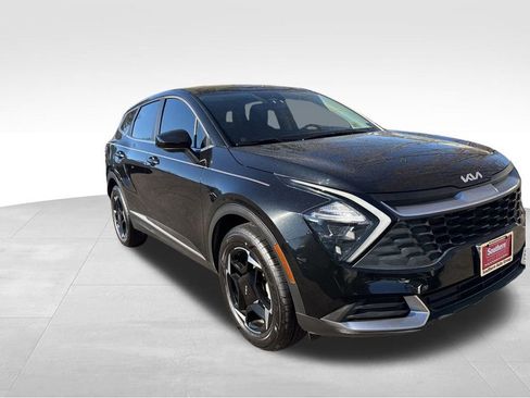 Certified 2023 Kia Sportage LX image 9