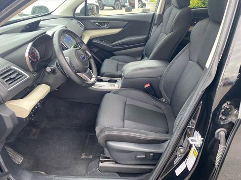 Used 2022 Subaru Ascent Premium w/ Convenience Package AWD/4WD image 9