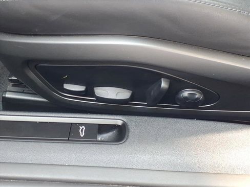 Used 2024 Porsche 911 Carrera S image 8