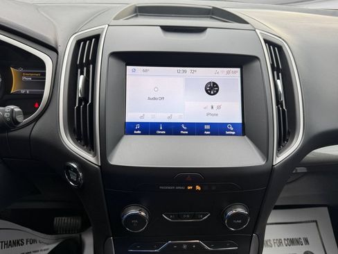 Used 2020 Ford Edge SEL FWD image 17