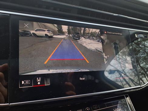 Used 2022 Audi Q7 Premium Plus w/ Premium Plus Package image 24