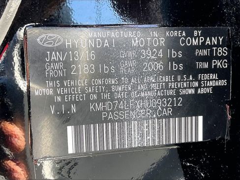 Used 2017 Hyundai Elantra SE FWD image 34