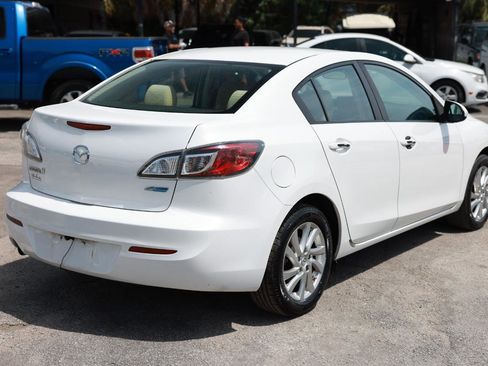 Used 2012 MAZDA MAZDA3 i Touring FWD image 11