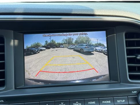 Used 2019 Hyundai Elantra Value Edition FWD image 15