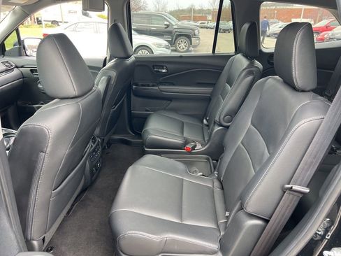 Used 2022 Honda Pilot Touring image 26