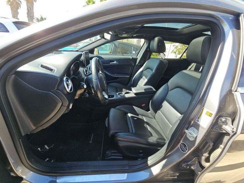 Used 2016 Mercedes-Benz GLA 250 image 8