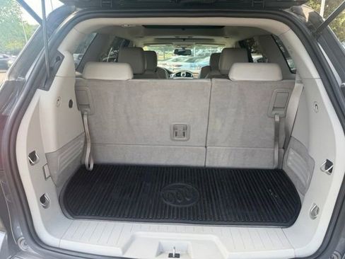 Used 2011 Buick Enclave CXL FWD image 14