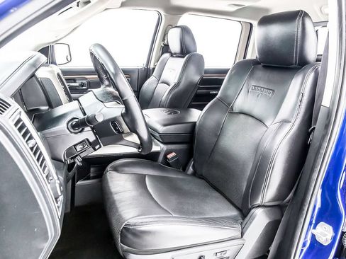Used 2016 RAM 1500 Laramie w/ Convenience Group AWD/4WD image 27