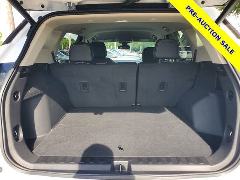 Used 2022 GMC Terrain Denali AWD/4WD image 8