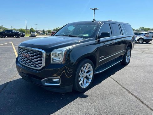 Used 2019 GMC Yukon XL Denali w/ Open Road Package RWD image 4