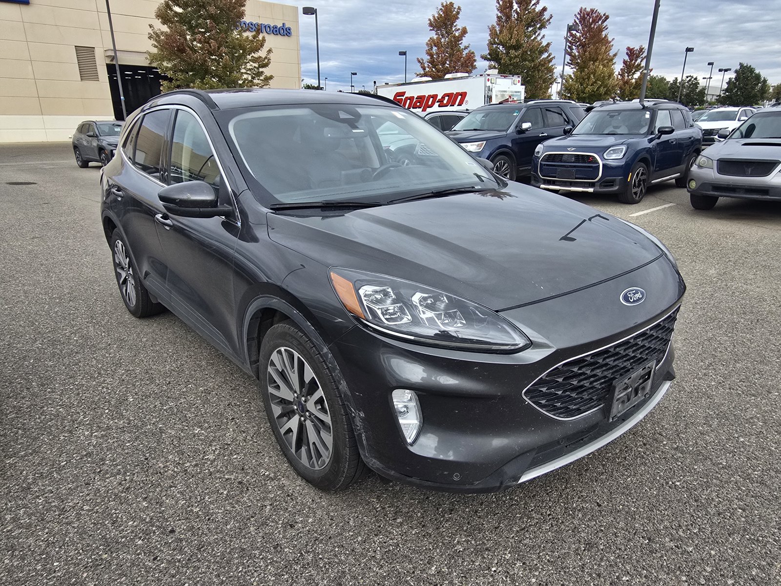 Used 2020 Ford Escape Titanium AWD/4WD image 8
