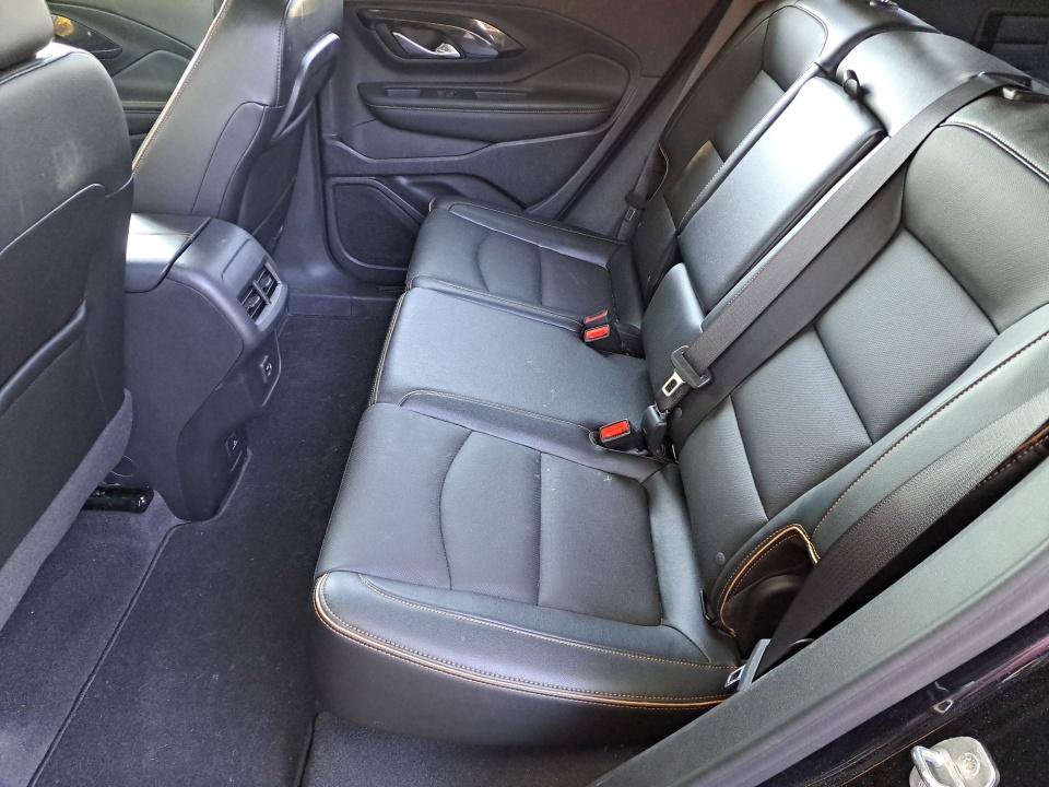 Used 2024 GMC Terrain AT4 AWD/4WD image 11