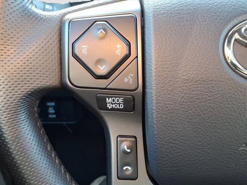 Used 2023 Toyota Tacoma 4x4 Double Cab image 15