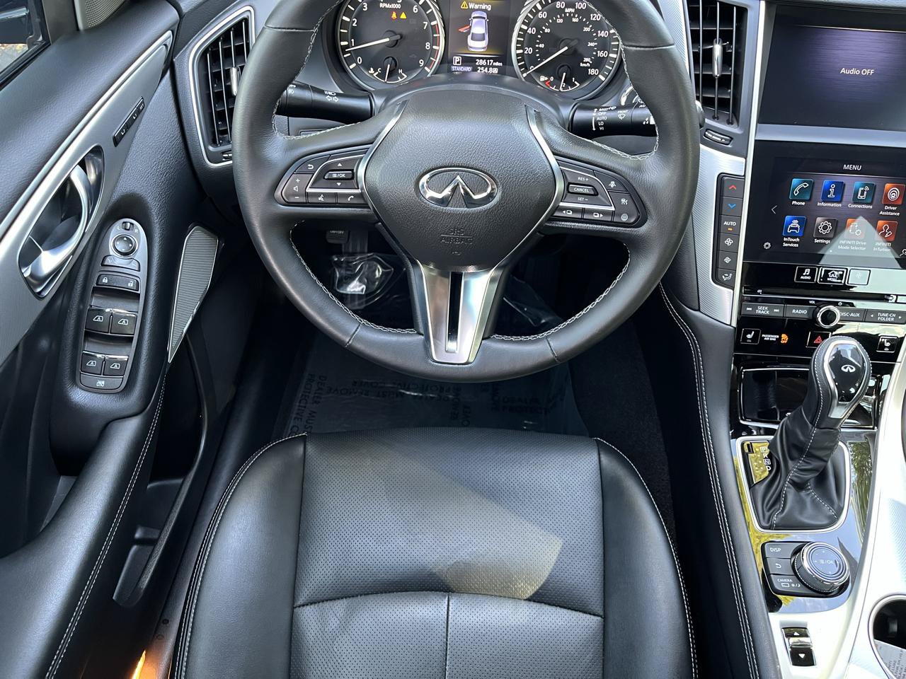 Used 2022 INFINITI Q50 Luxe w/ Cargo Package AWD/4WD image 4