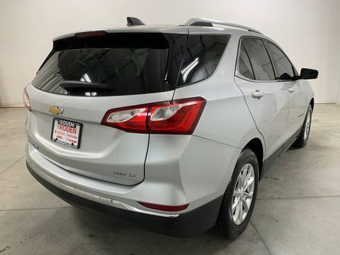 Used 2019 Chevrolet Equinox LT AWD/4WD image 8