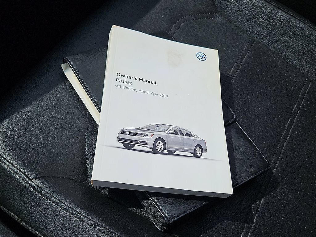 Used 2017 Volkswagen Passat 1.8T R-Line FWD image 23