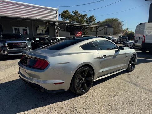 Used 2022 Ford Mustang GT Premium w/ Equipment Group 401A RWD image 7