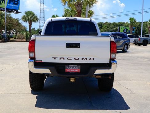 Used 2023 Toyota Tacoma SR5 RWD image 21