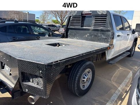 Used 2024 Chevrolet Silverado 2500 W/T w/ WT Convenience Package image 4