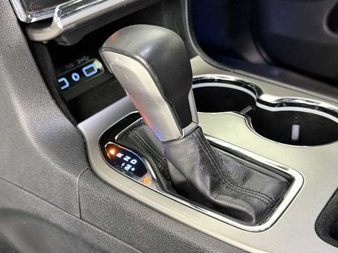 Used 2021 Jeep Grand Cherokee Laredo X RWD image 30