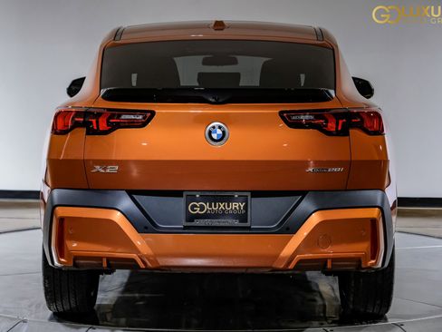 Used 2025 BMW X2 xDrive28i image 11