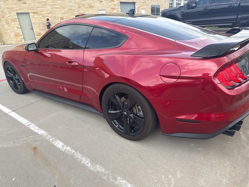 Used 2022 Ford Mustang GT Premium w/ Black Accent Package RWD image 6