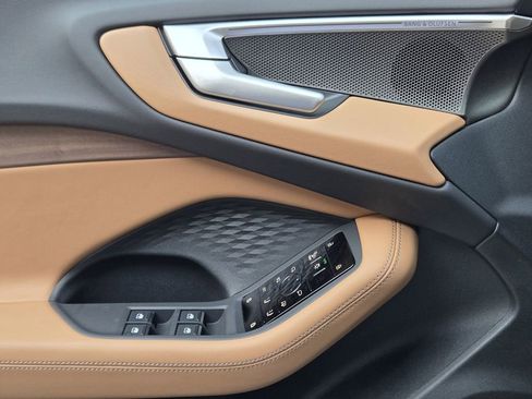 New 2025 Audi A5 2.0T Prestige image 25