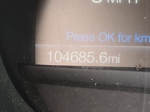 Used 2021 Ford Edge SE image 20