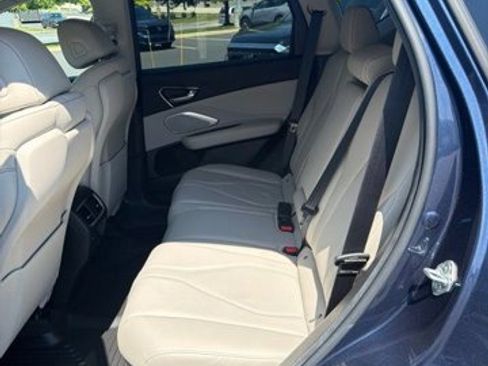 Used 2025 Acura RDX SH-AWD w/ Technology Package image 24