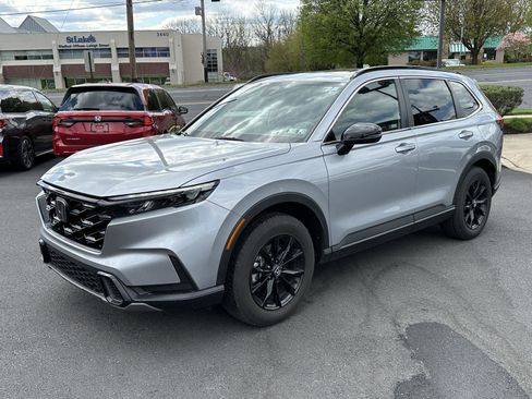 Used 2023 Honda CR-V Sport image 4