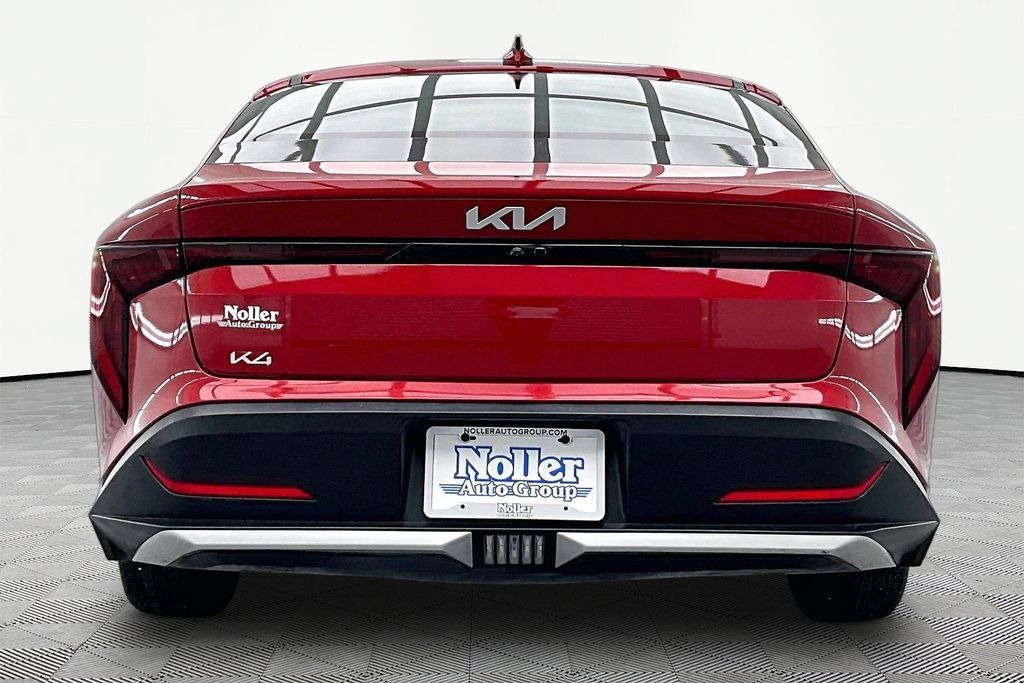 Used 2025 Kia K4 FWD image 4