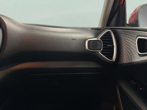 Used 2021 Kia Soul LX image 34