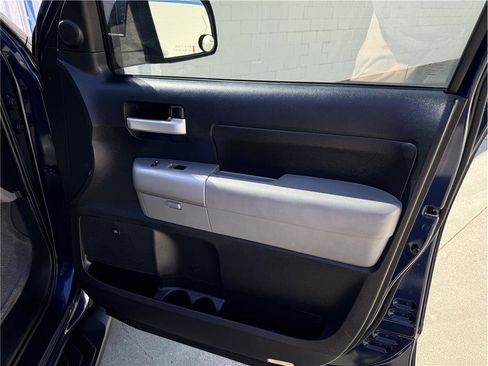 Used 2008 Toyota Tundra Limited AWD/4WD image 21