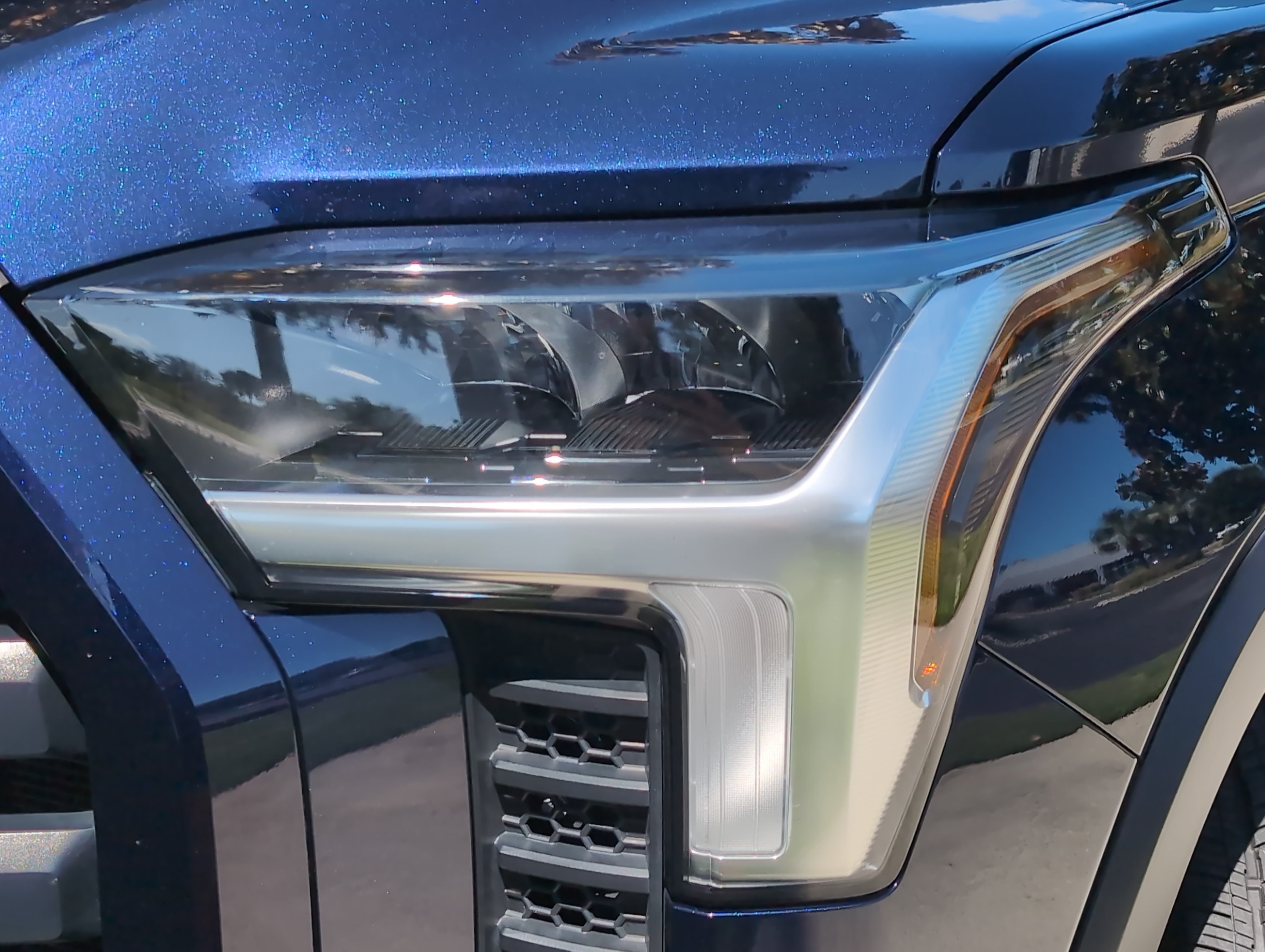 Used 2024 Toyota Tundra SR5 w/ SR5 Convenience Package AWD/4WD image 6