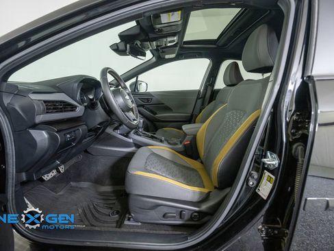 Used 2025 Subaru Crosstrek 2.5i Sport AWD/4WD image 11