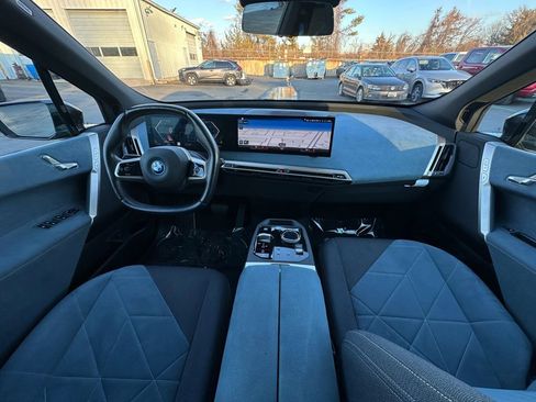 Used 2023 BMW iX xDrive50 w/ BMW I Signature Blue Package image 24