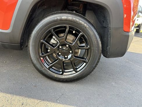 Used 2020 Jeep Renegade Altitude image 10