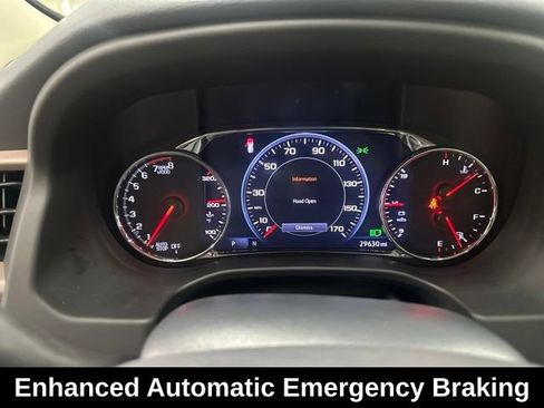 Used 2022 GMC Acadia Denali w/ Denali Technology Package FWD image 13