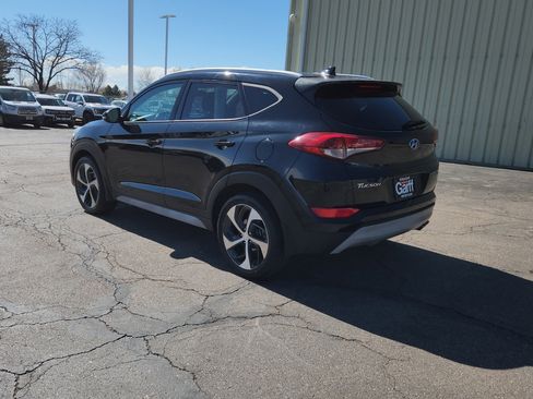 Used 2018 Hyundai Tucson Sport w/ Cargo Package image 9