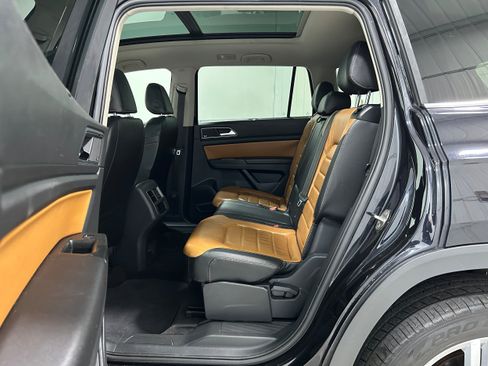 Used 2019 Volkswagen Atlas SEL Premium AWD/4WD image 28