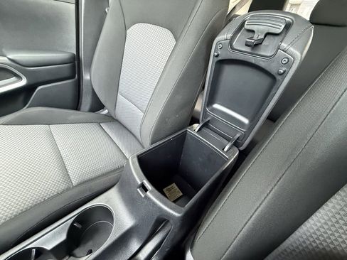 Used 2024 Kia Soul LX w/ Option Group 015 image 25