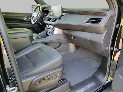 Used 2024 Chevrolet Tahoe LT image 17