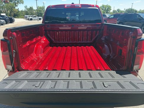 New 2026 Chevrolet Colorado LT w/ LT Convenience Package AWD/4WD image 16