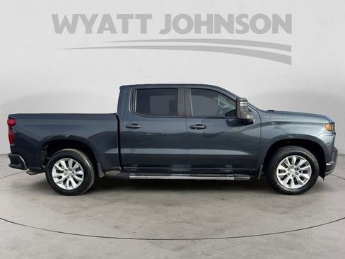 Used 2020 Chevrolet Silverado 1500 Custom w/ Custom Value Package RWD image 6