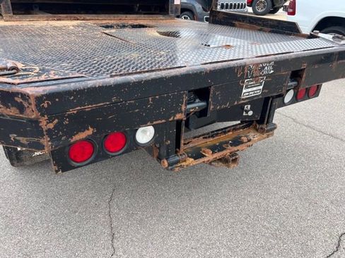 Used 2019 Ford F350 XL w/ Power Equipment Group AWD/4WD image 12