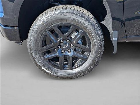 New 2026 Chevrolet Silverado 1500 LT Trail Boss w/ Safety Package AWD/4WD image 10