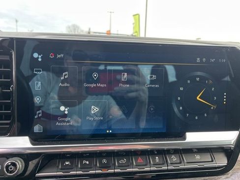 Used 2022 Chevrolet Silverado 1500 LTZ w/ LTZ Convenience Package II image 23